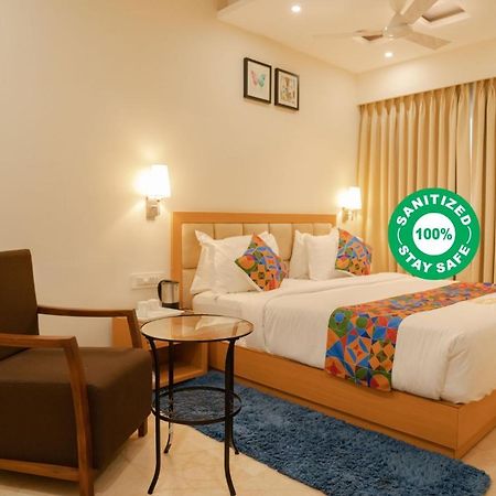 Kvr Capitol Suites Vijayawada Exterior photo